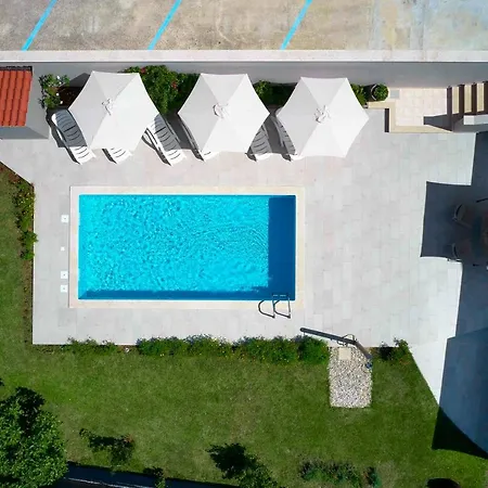 Holiday House Emma With Private Pool For 6 People Vila
