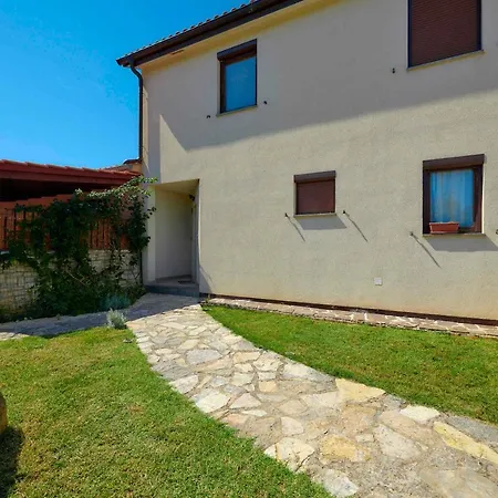 Vila Holiday House Emma With Private Pool For 6 People