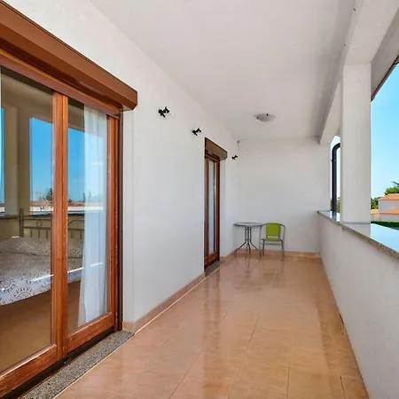 Holiday House Emma With Private Pool For 6 People * Burići